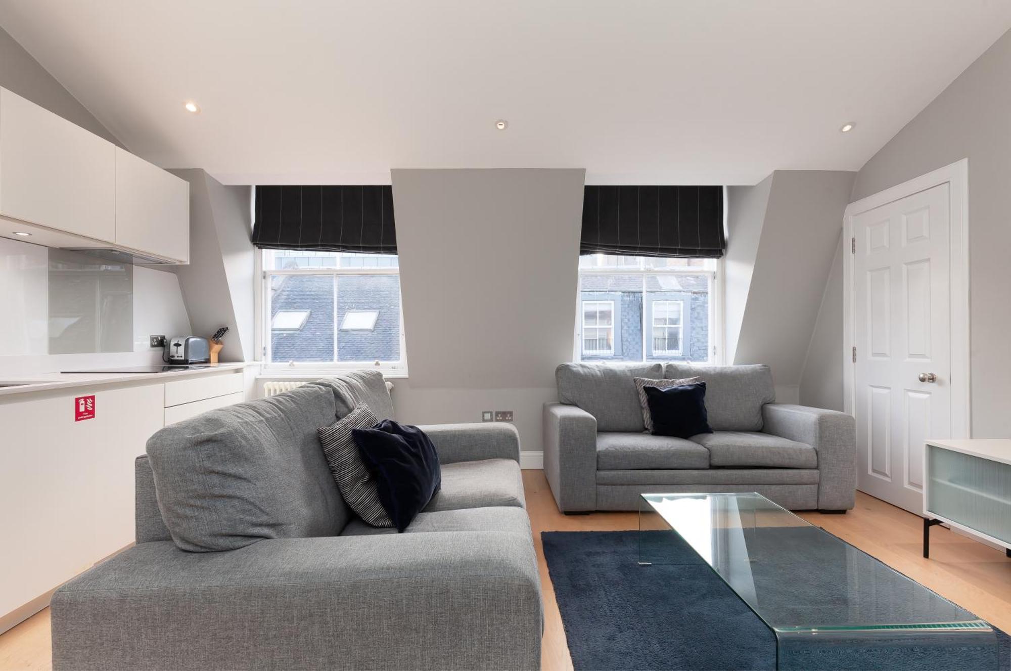 אדינבורו Destiny Scotland - Hill Street Apartments מראה חיצוני תמונה