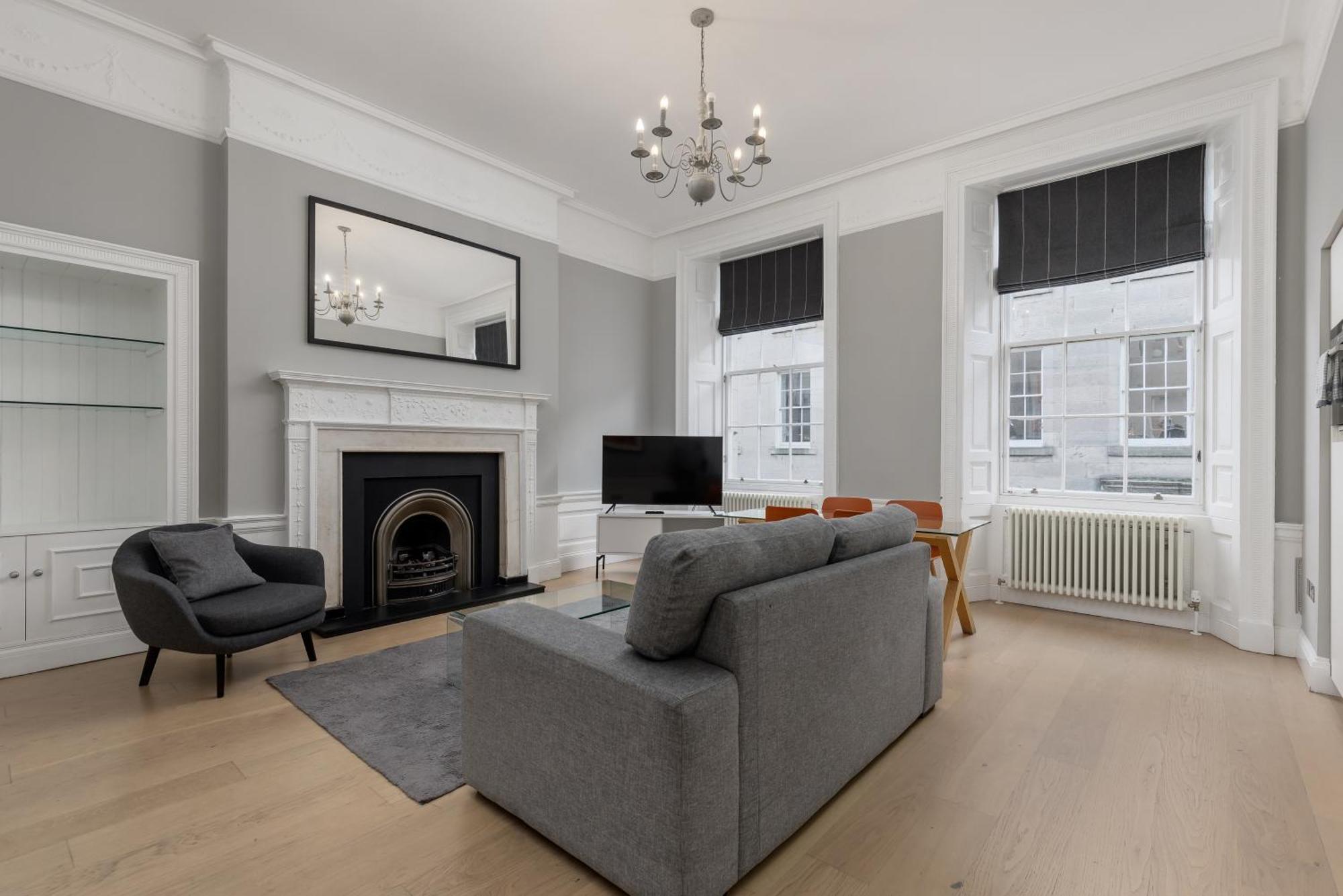 אדינבורו Destiny Scotland - Hill Street Apartments מראה חיצוני תמונה