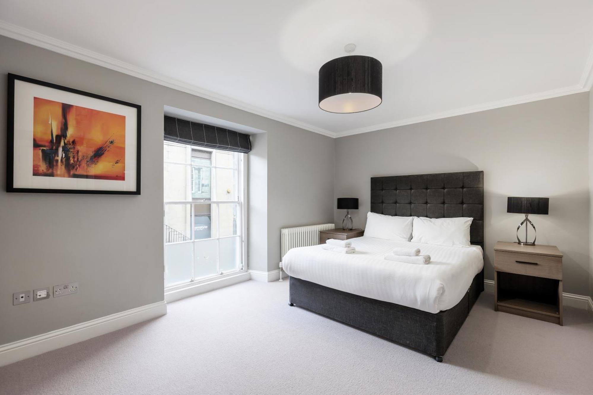 אדינבורו Destiny Scotland - Hill Street Apartments מראה חיצוני תמונה