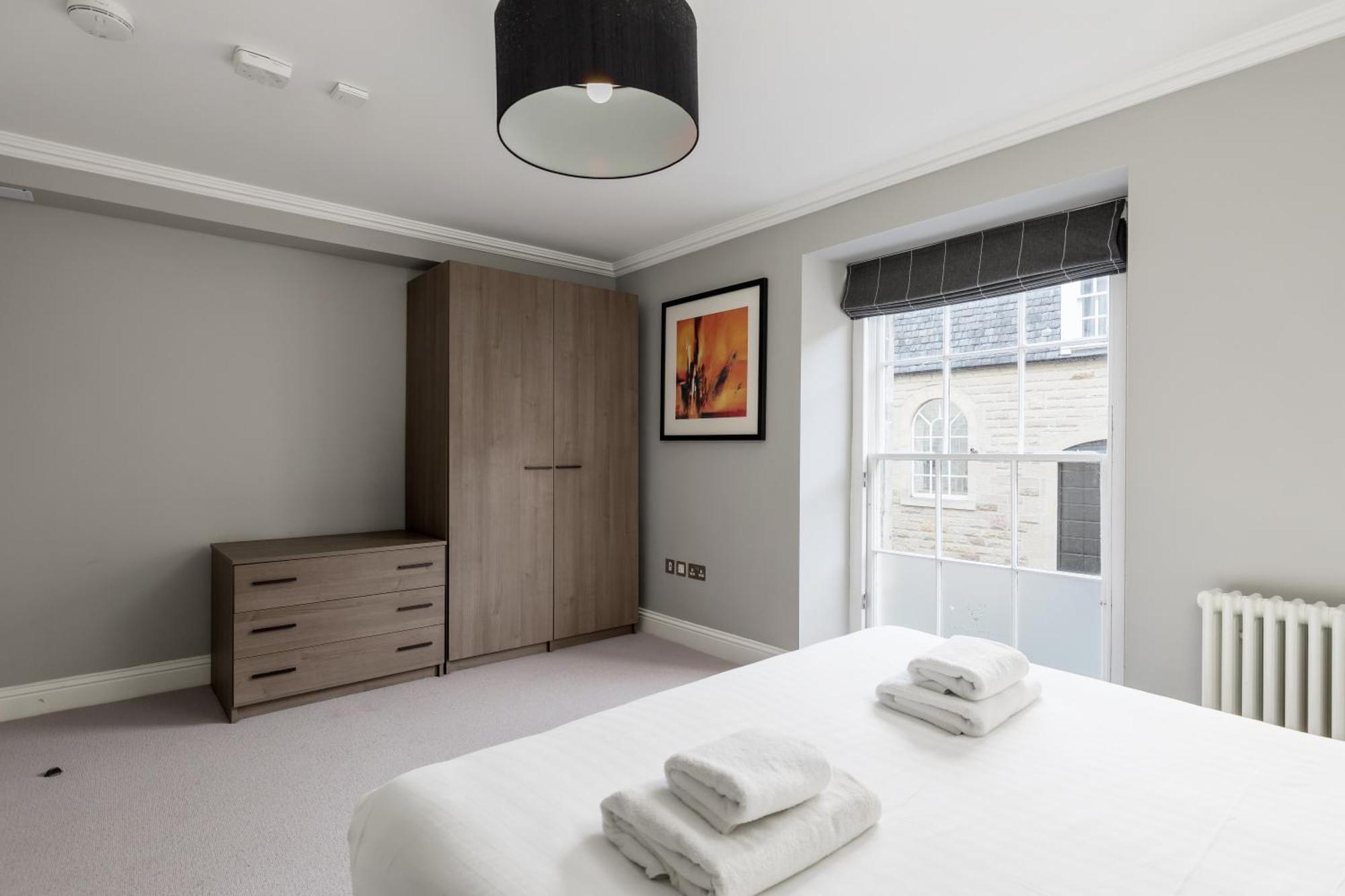 אדינבורו Destiny Scotland - Hill Street Apartments מראה חיצוני תמונה